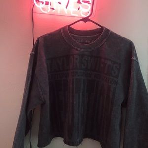 Taylor Swift Reputation Cropped Sweatshirt